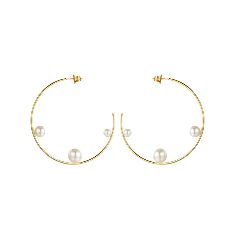 Large Rounded Hoops with Pearls Earring in 18k Gold Plated Brass - The Maleeka Earrings