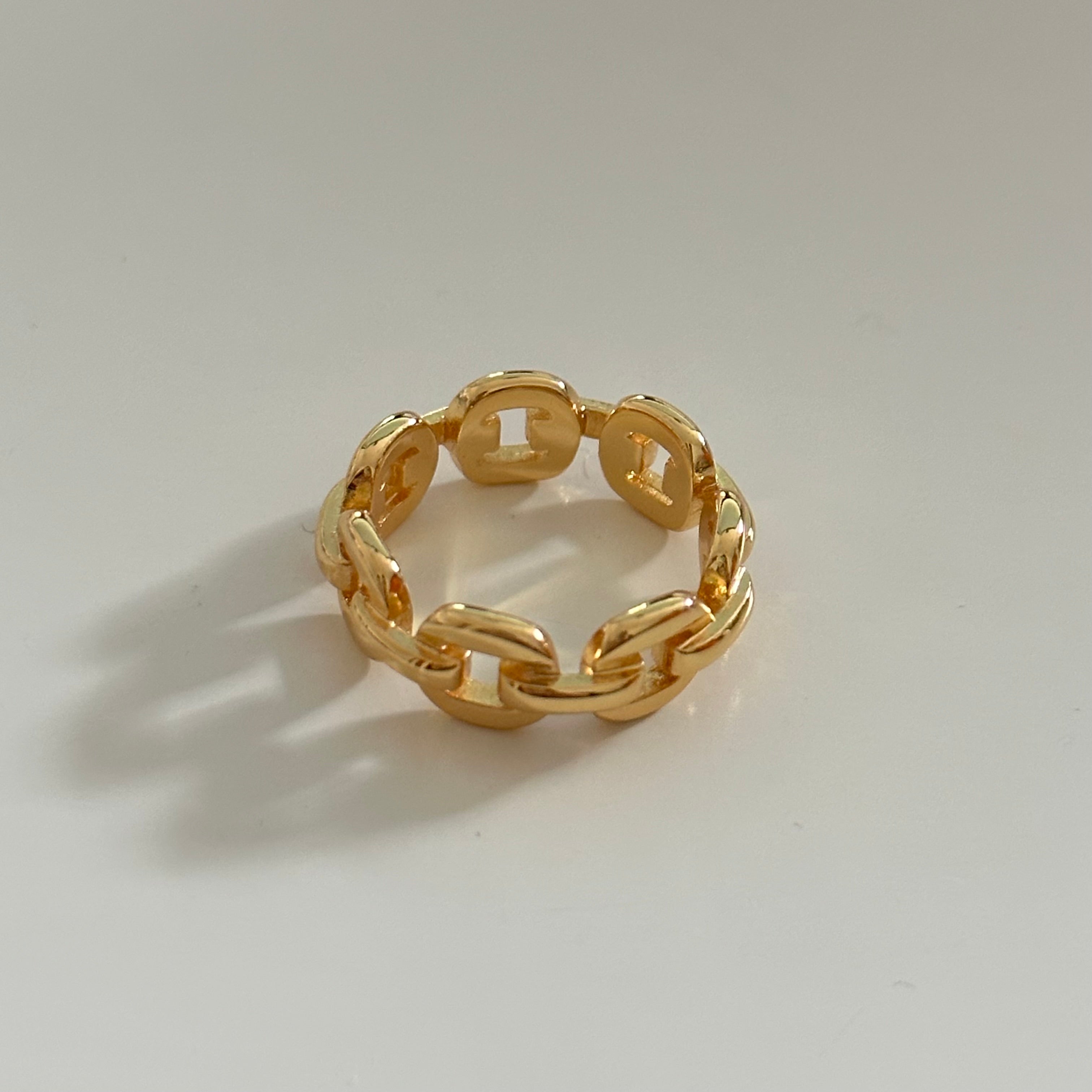 Statement Links Ring in 18k Gold Plated Brass - The Azora Ring
