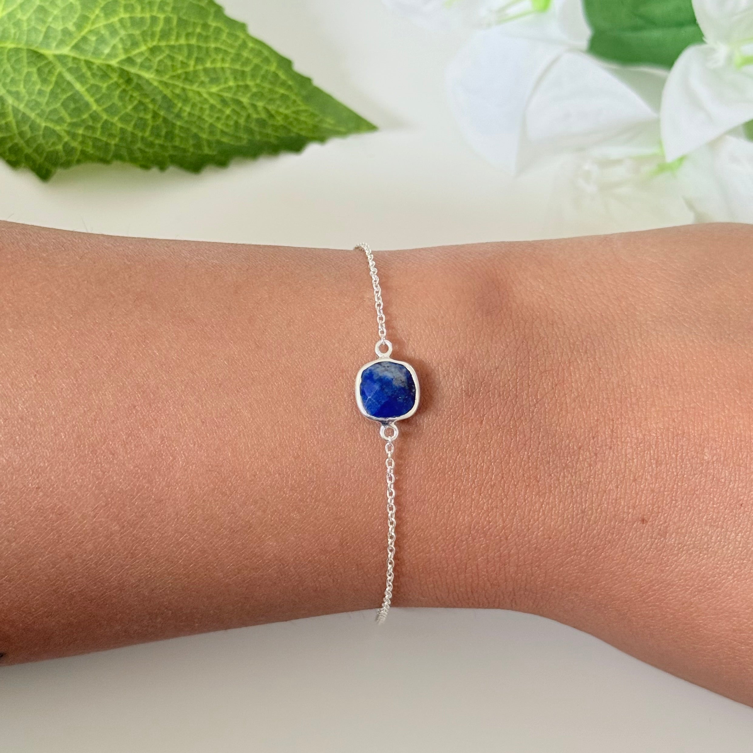 Minimal Adjustable Bracelet in Sterling Silver with a Square-Shaped Lapis Lazuli Gemstone