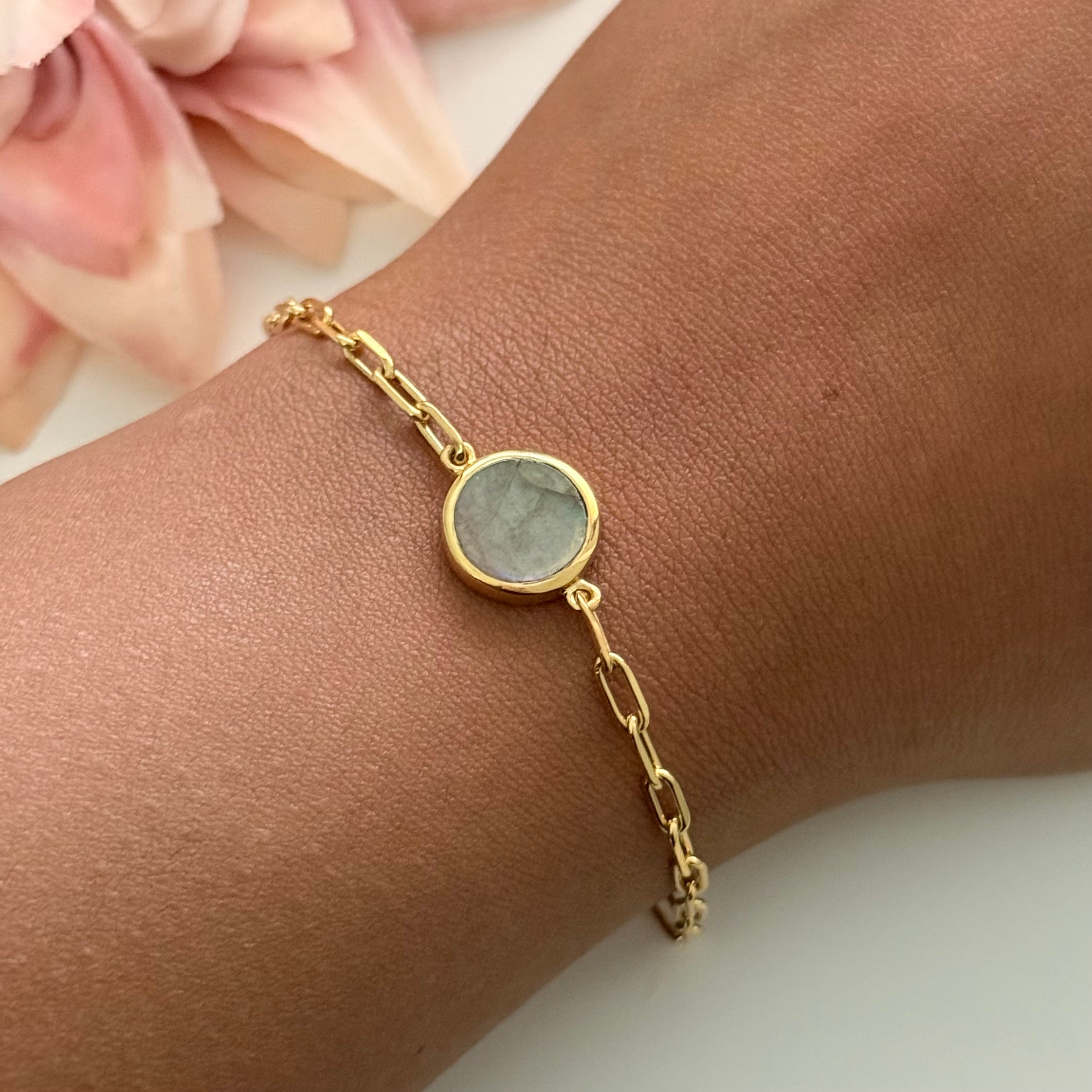 Vermeil Gold Paperclip Link Chain Adjustable Bracelet with Round Labradorite Gemstone