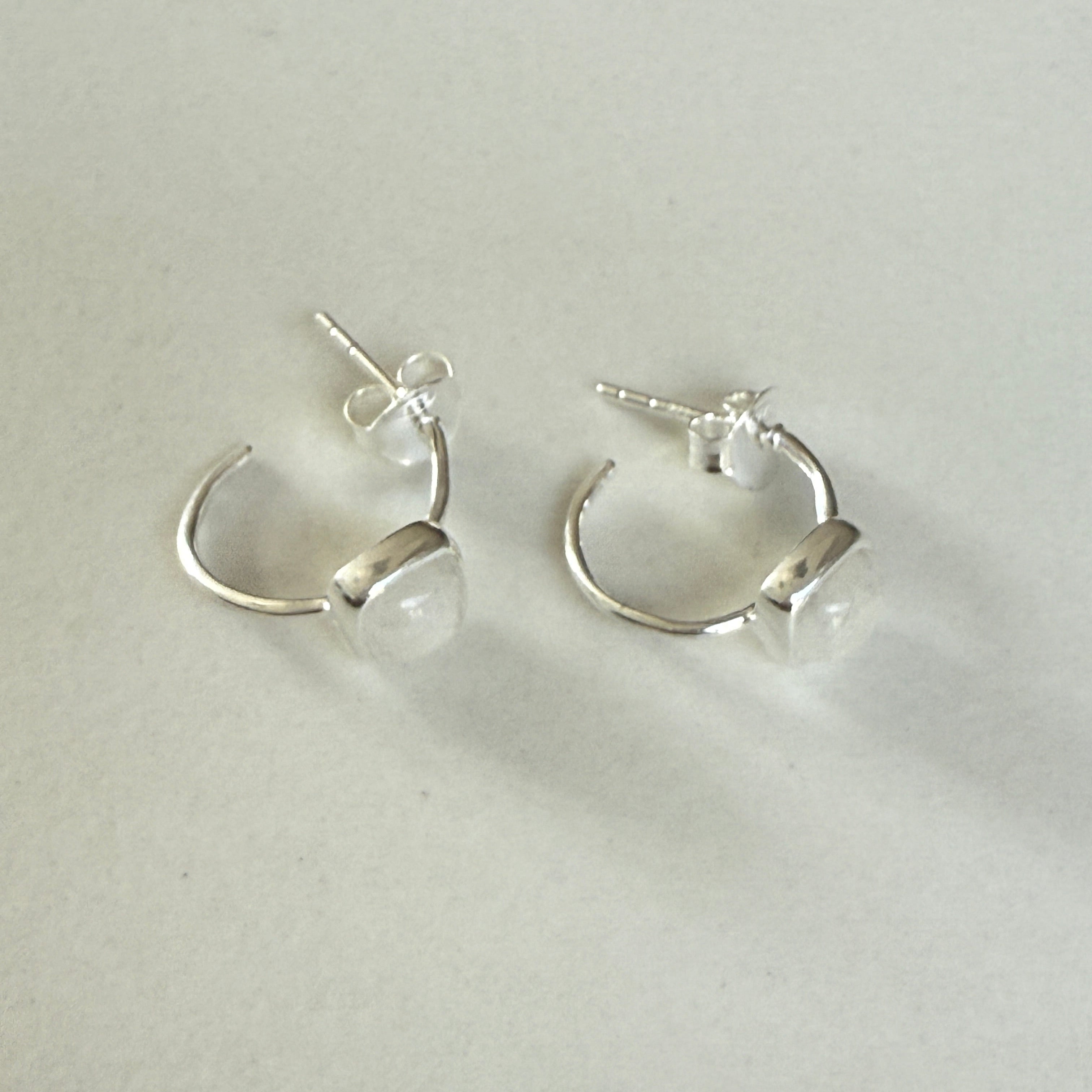 Minimal Sterling Silver Small Hoops with a Square Cabochon Gemstone - Moonstone