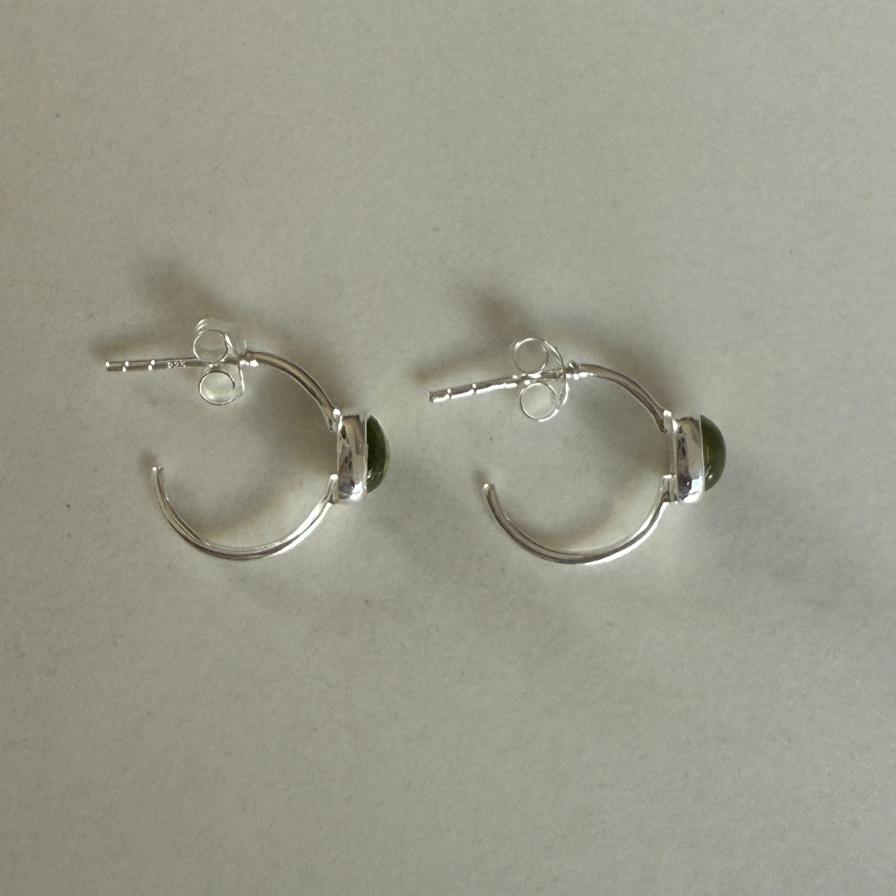 Minimal Sterling Silver Small Hoops with a Square Cabochon Gemstone - Peridot