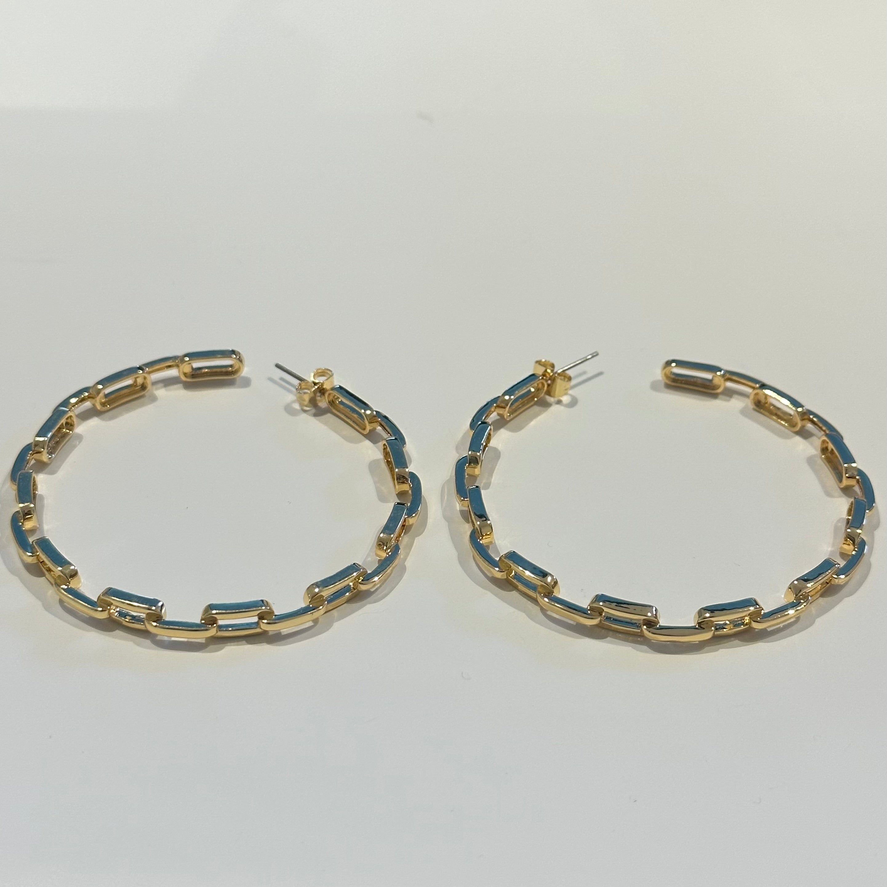 Large Chain Links Hoop Earrings in 18k Gold Plated Brass - The Iggy Hoops