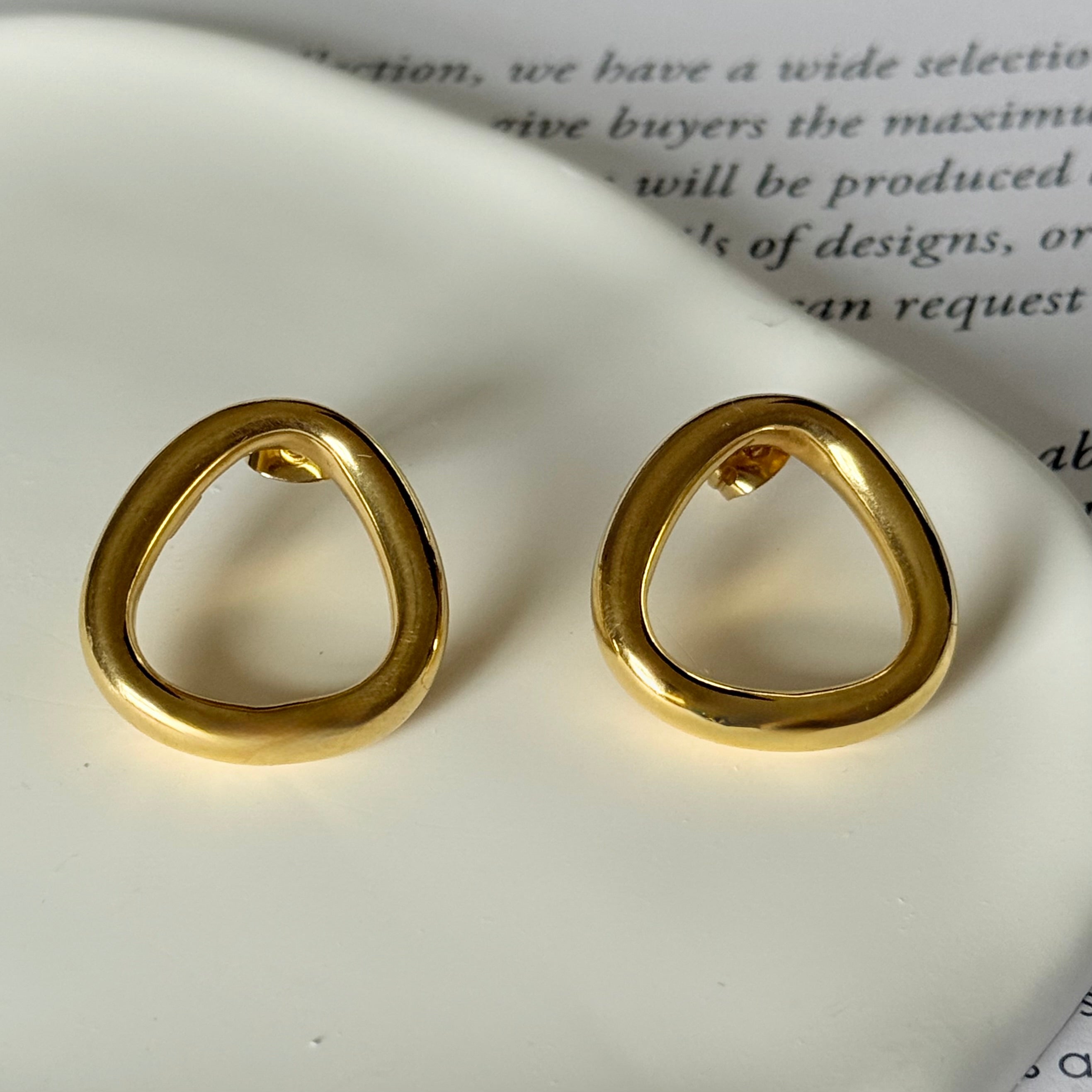 18k Gold Plated Sterling Silver Triangle Shaped Stud Earrings