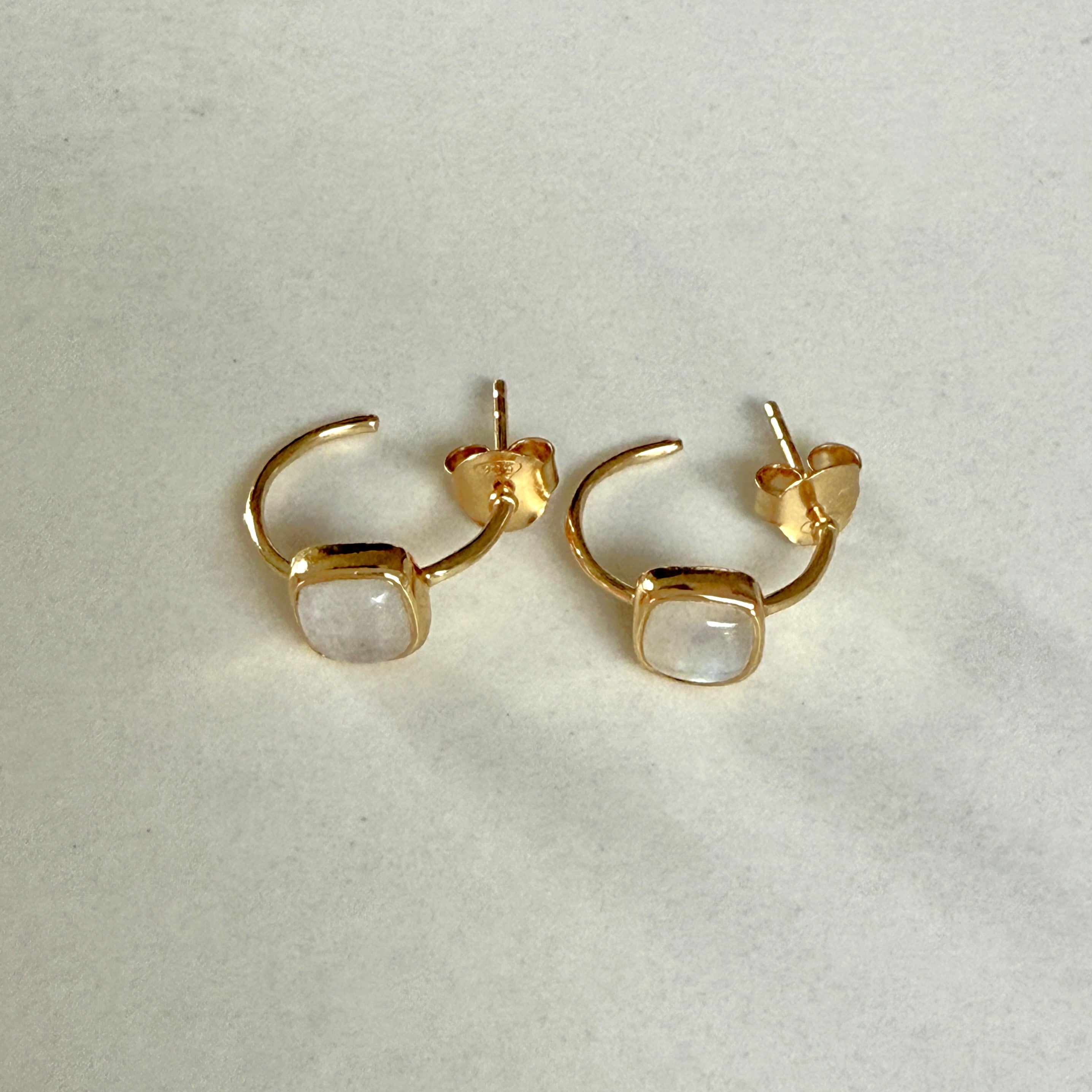 Minimal Gold Plated Sterling Silver Small Hoops with a Square Cabochon Gemstone - Moonstone