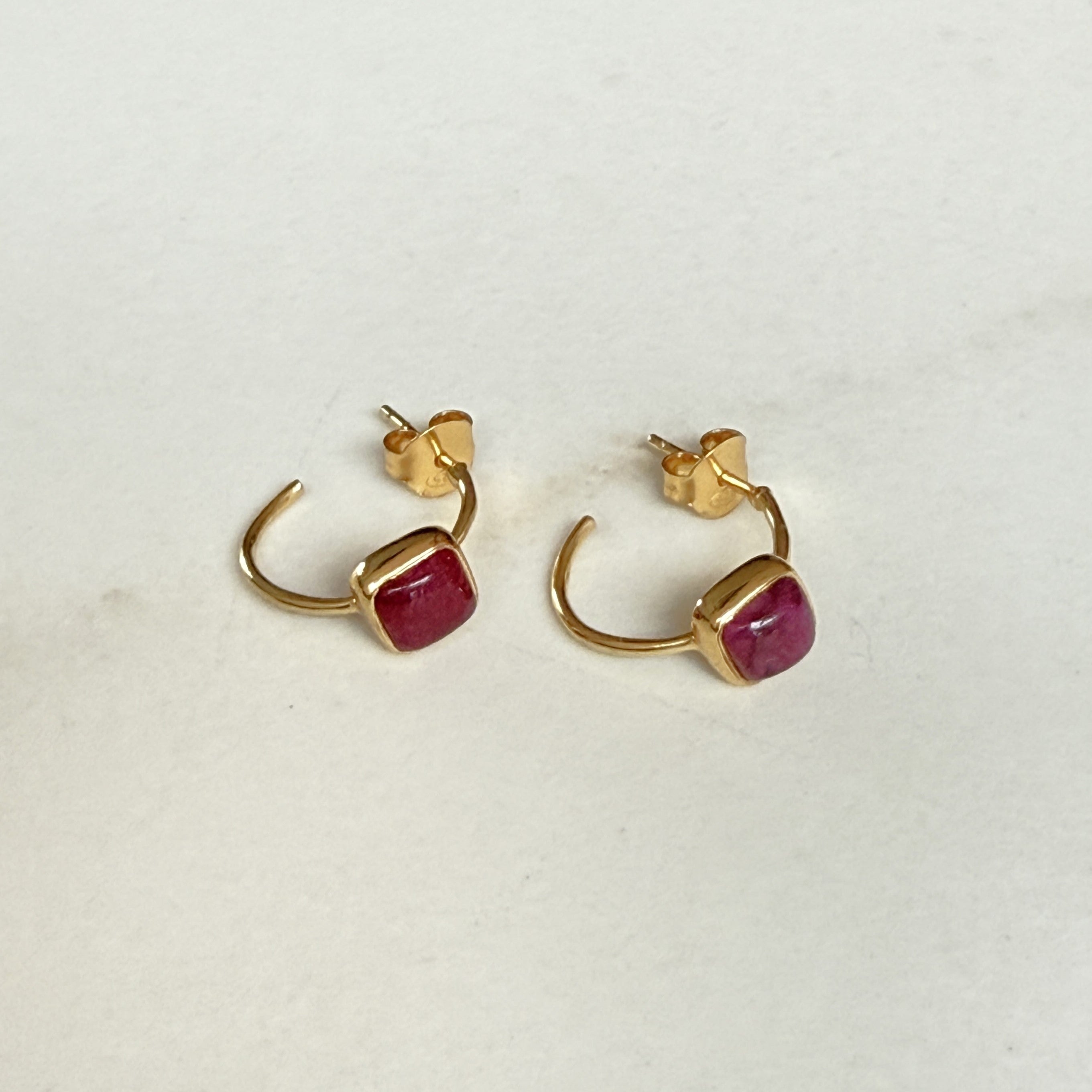 Minimal Gold Plated Sterling Silver Small Hoops with a Square Cabochon Gemstone - Ruby Quartz