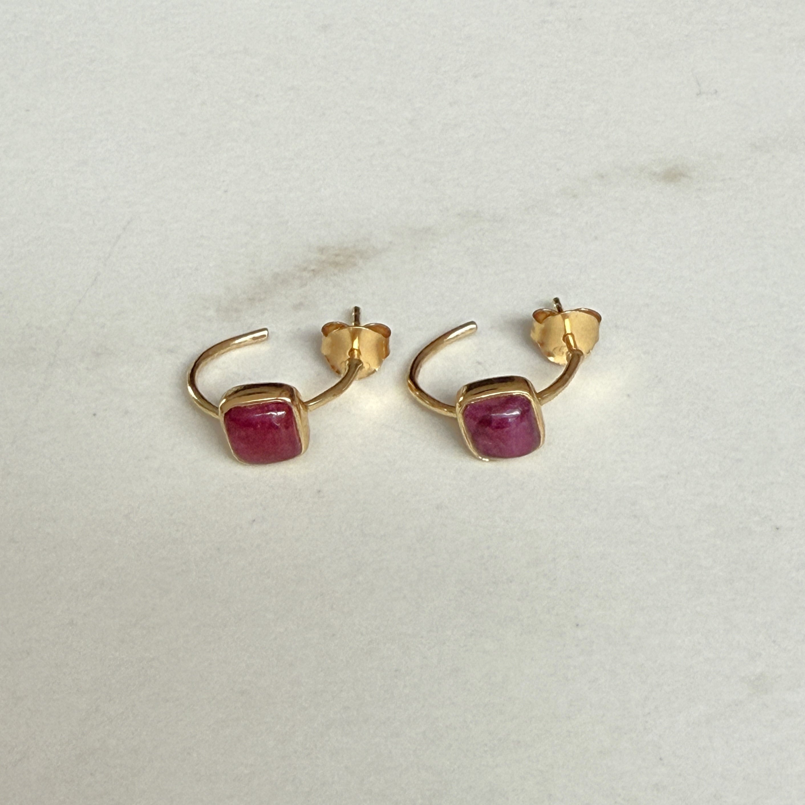 Minimal Gold Plated Sterling Silver Small Hoops with a Square Cabochon Gemstone - Ruby Quartz