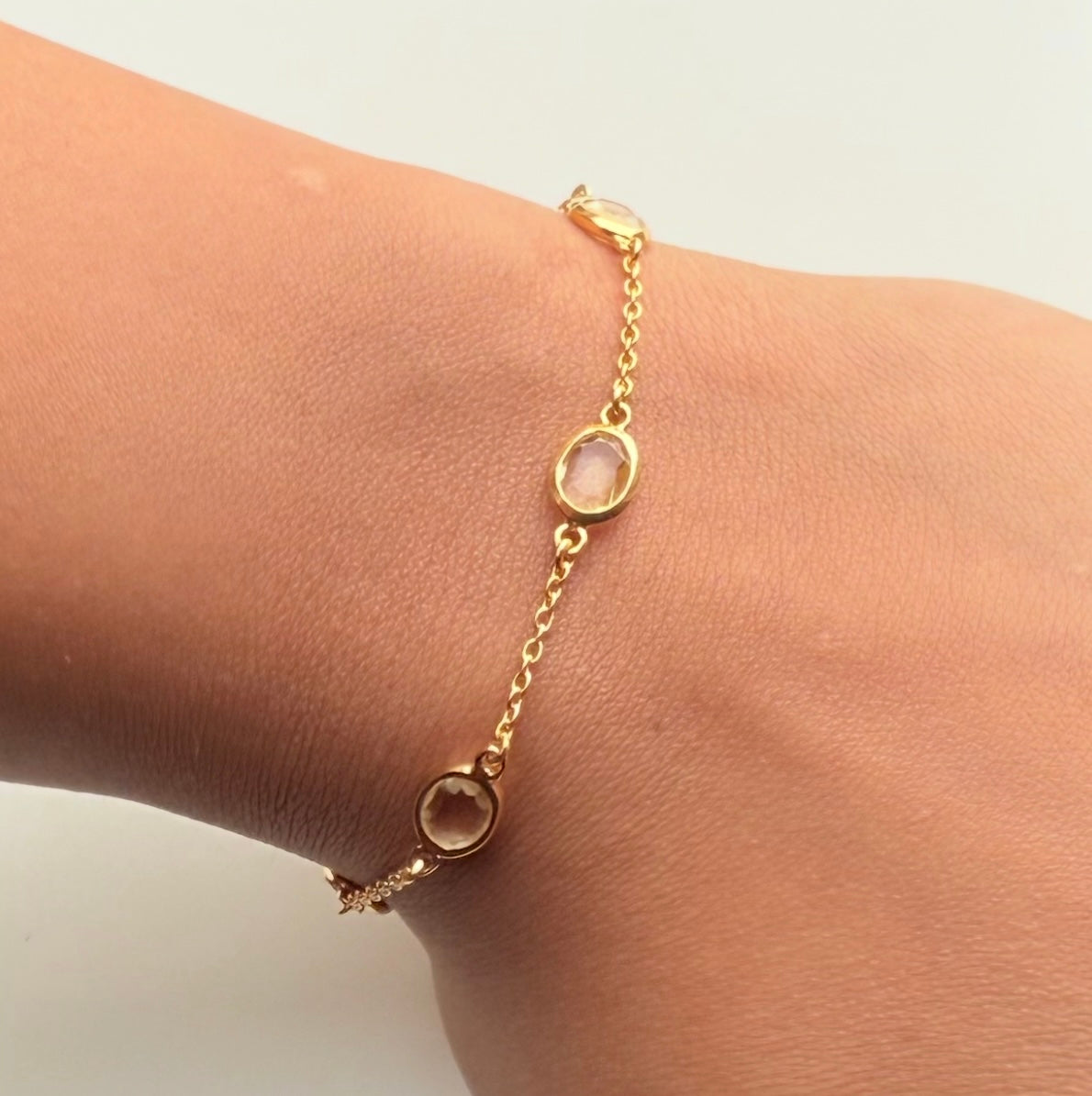Four Oval Shaped Citrine Gemstone Adjustable Bracelet in Vermeil Gold