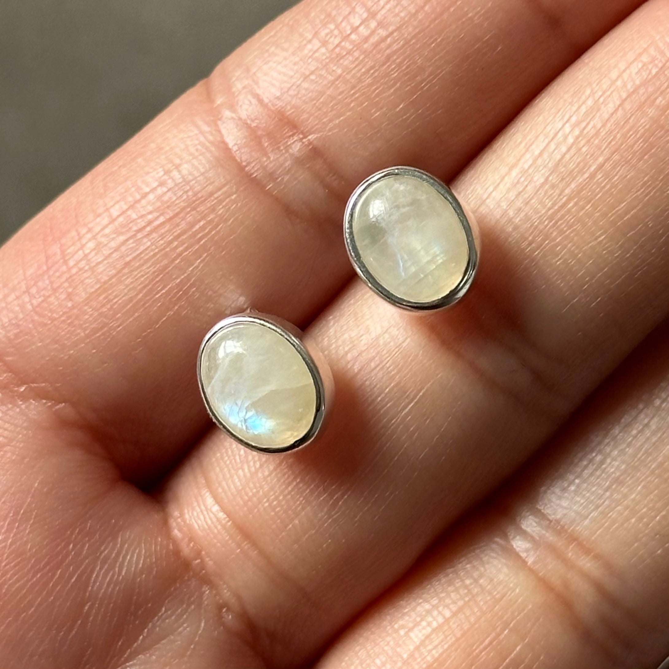 Sterling Silver Oval Stud Earrings with Cabochon Cut Moonstone Gemstone - Milina London
