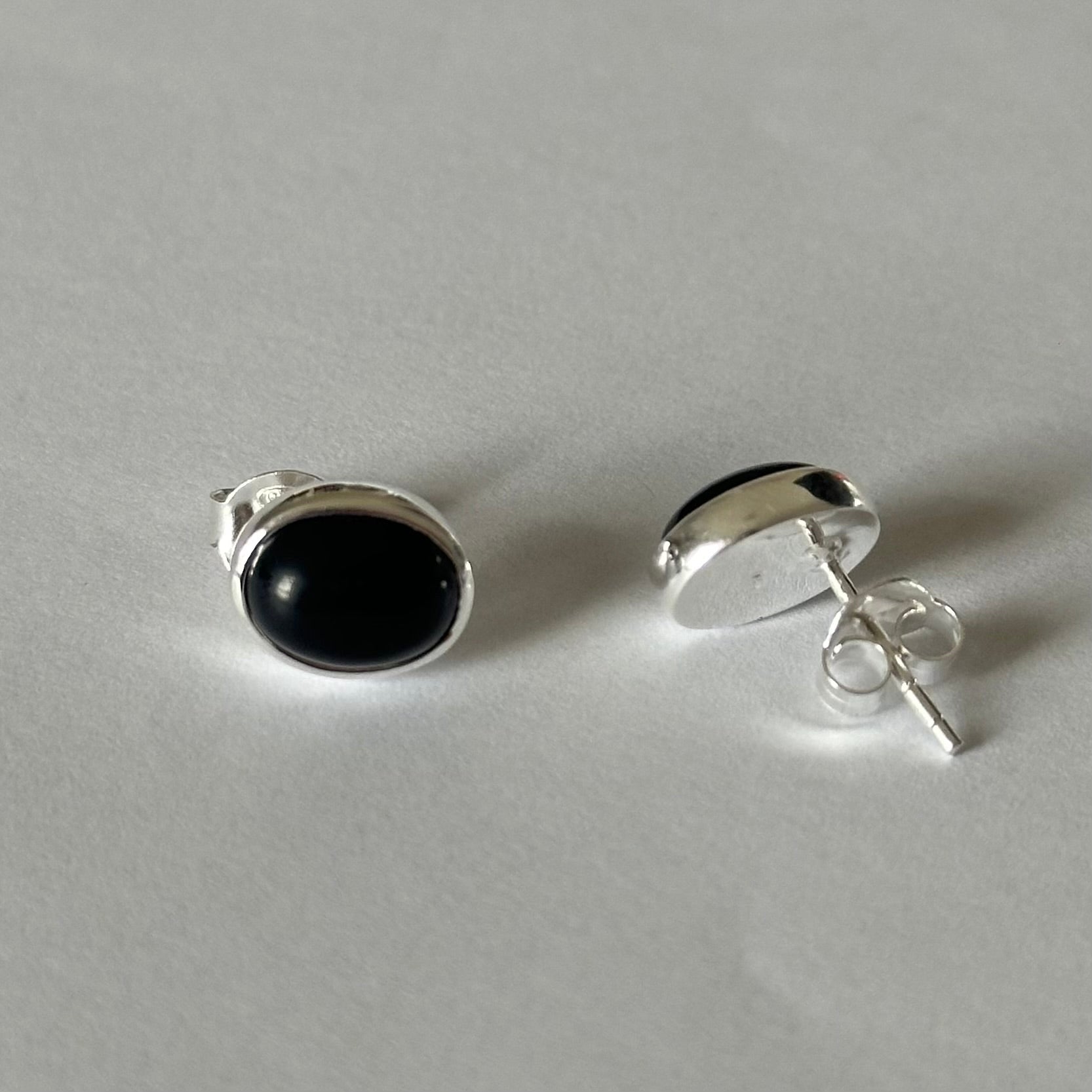 Sterling Silver Oval Stud Earrings with Cabochon Cut Black Onyx Gemstone