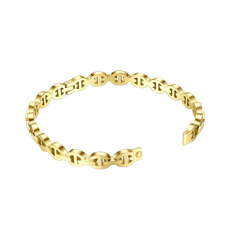Medium Oval Links Bangle in 18k Gold Plated Brass - The Lilya Bangle