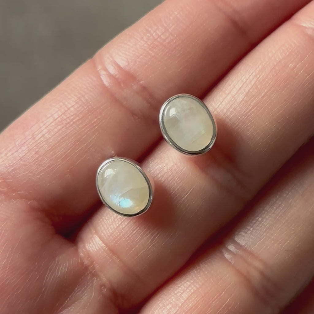 Sterling Silver Oval Stud Earrings with Cabochon Cut Moonstone Gemstone - Milina London