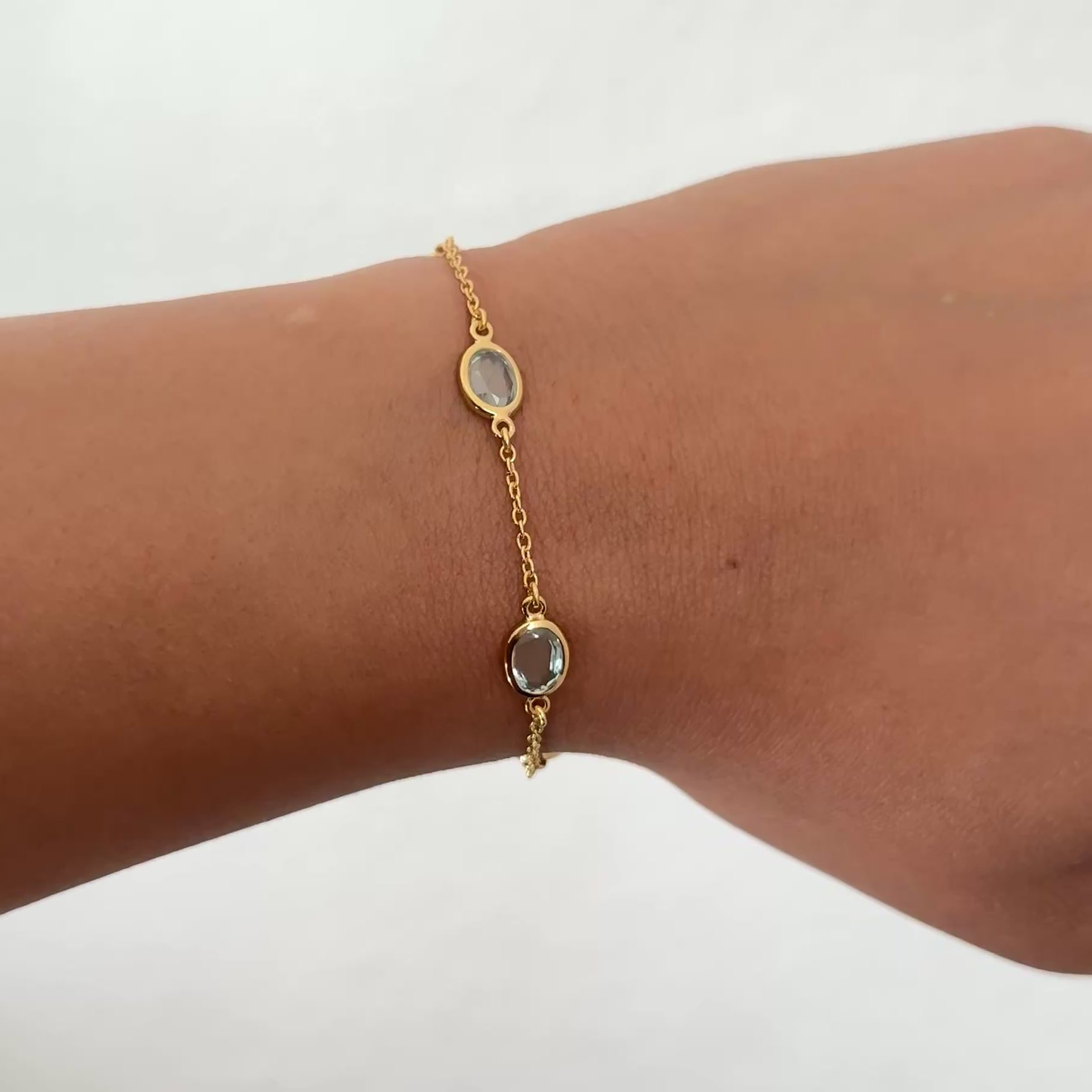 Four Oval Shaped Blue Topaz Gemstone Adjustable Bracelet in Vermeil Gold