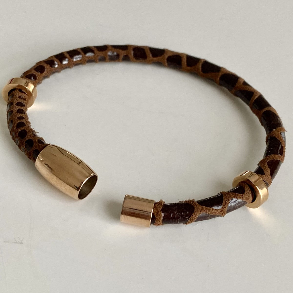 Brown Textured Leather Men's Bracelet with a Magnetic Rose Gold Plated Steel Clasp and Spacers