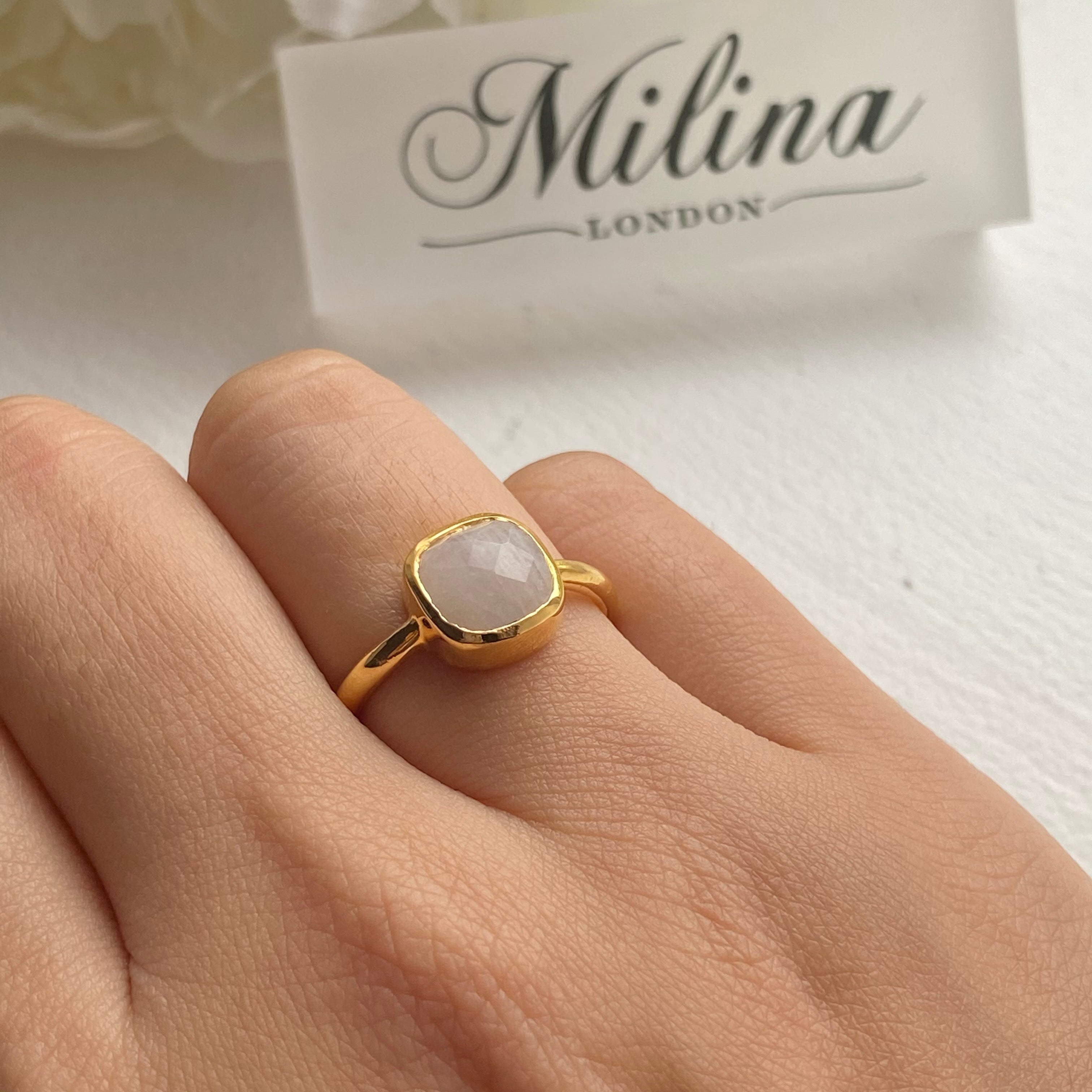 Goldplated Moonstone Ring