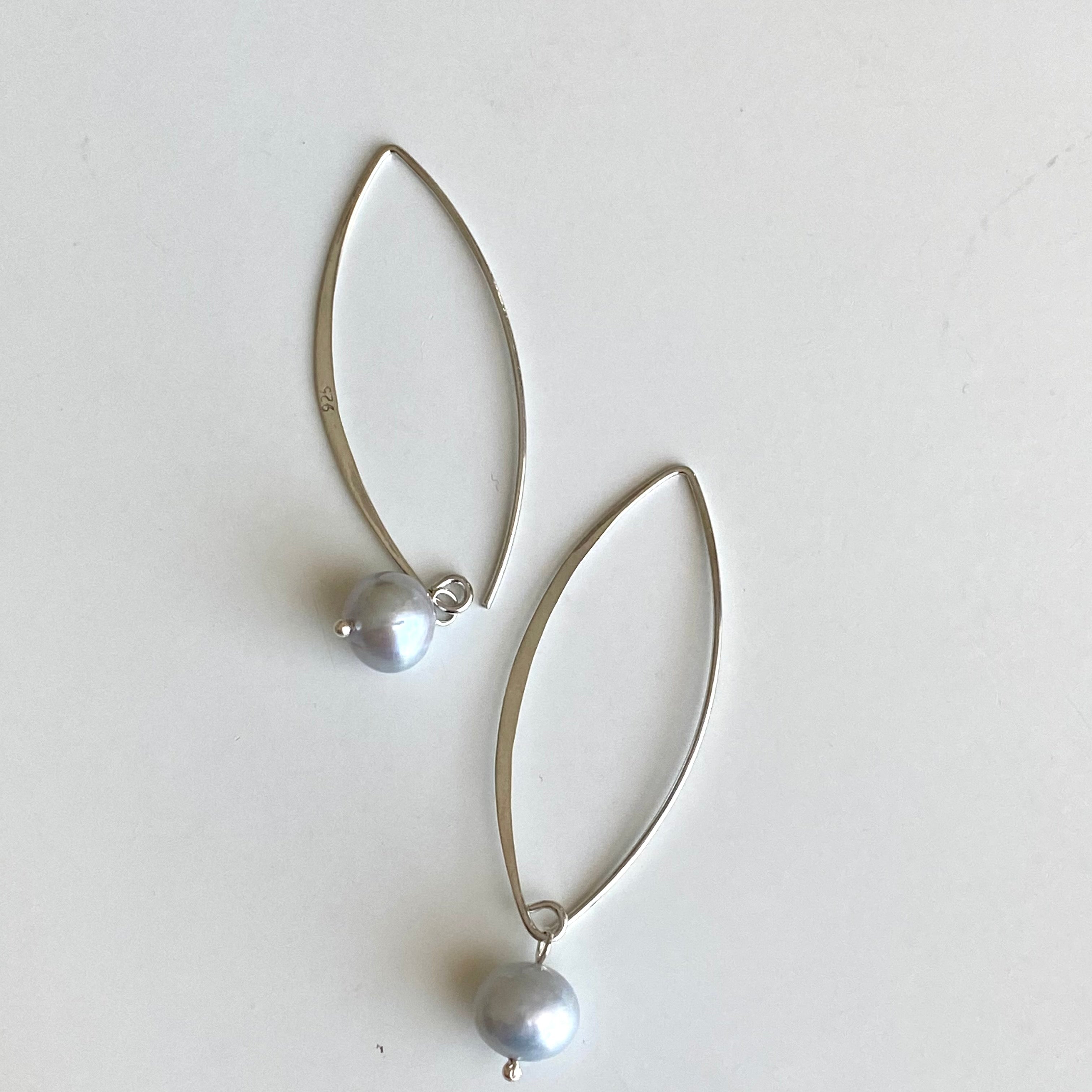 Long Sterling Silver Threader Earrings with Grey Pearl Drop