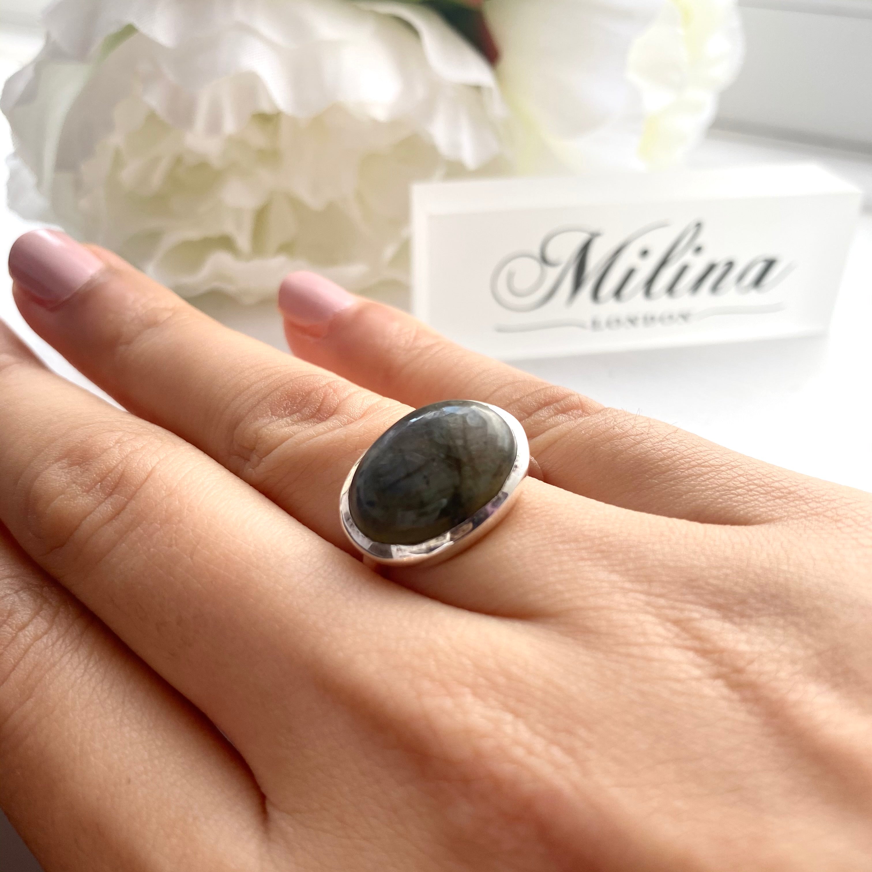 Cabochon Oval Cut Natural Gemstone Sterling Silver Ring - Labradorite