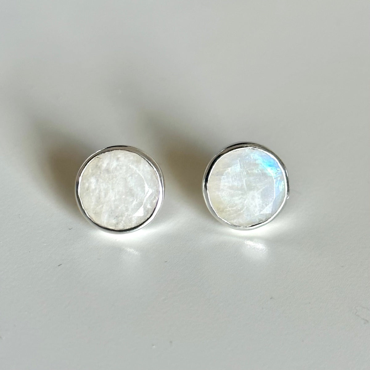 Round Moonstone Studs in Sterling Silver - Milina London