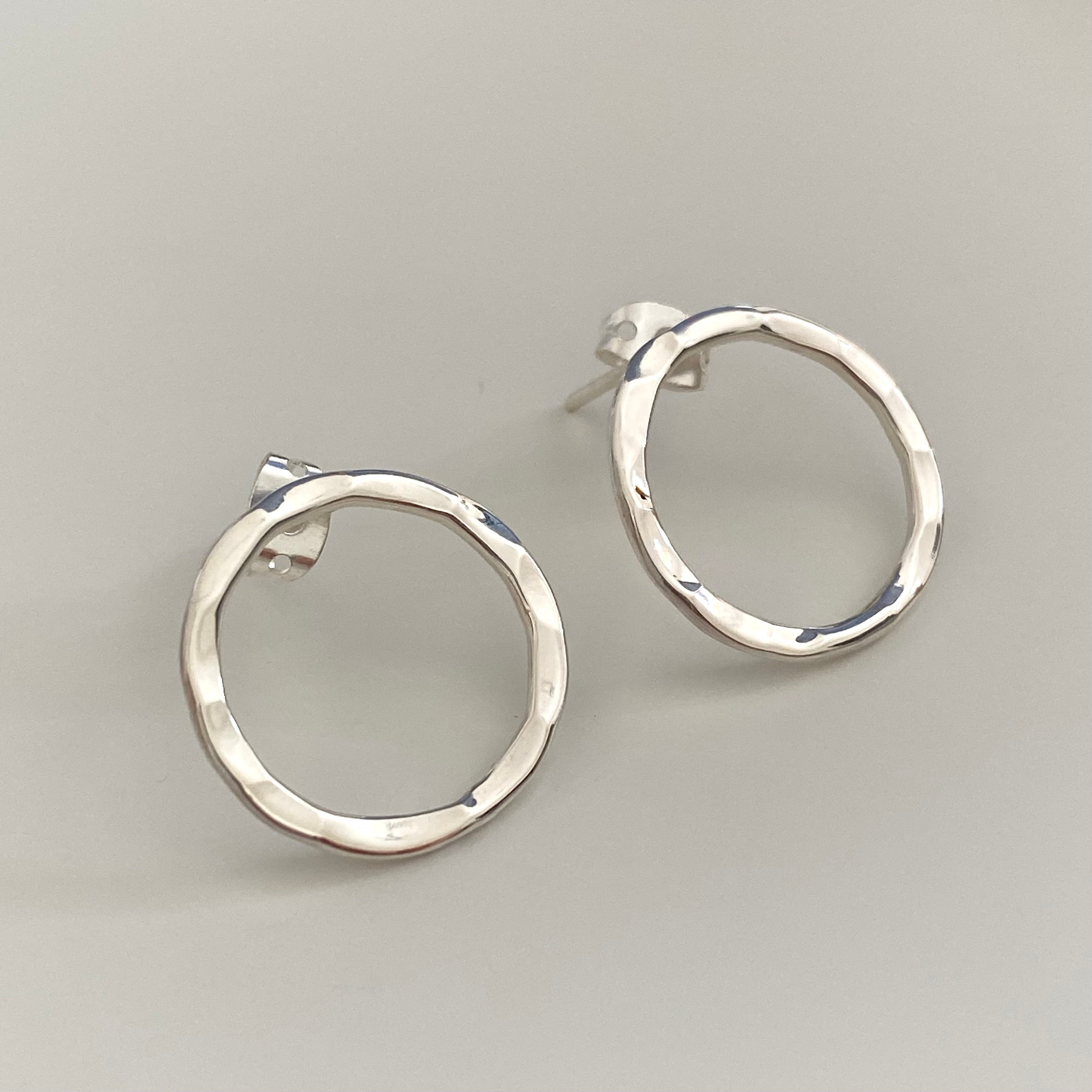 Sterling Silver Hollow Hammered Circle Stud Earrings