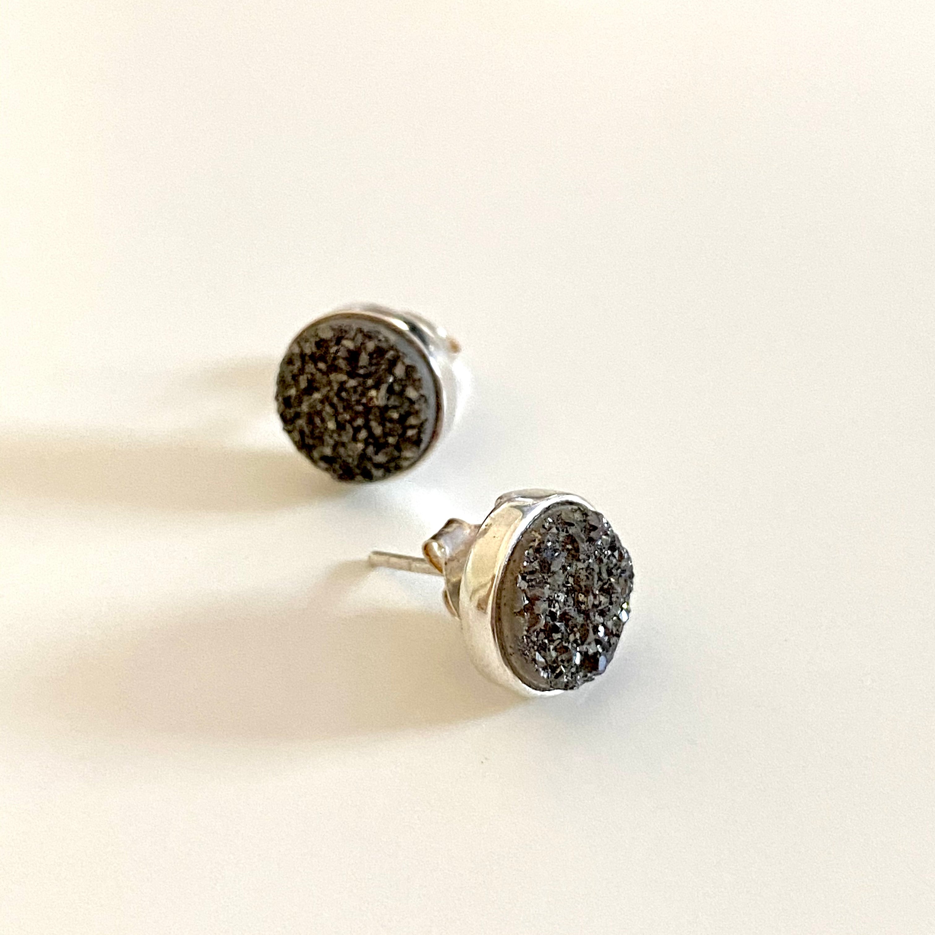 Druzy Agate Studs in Sterling Silver with a Round Faceted Gemstone