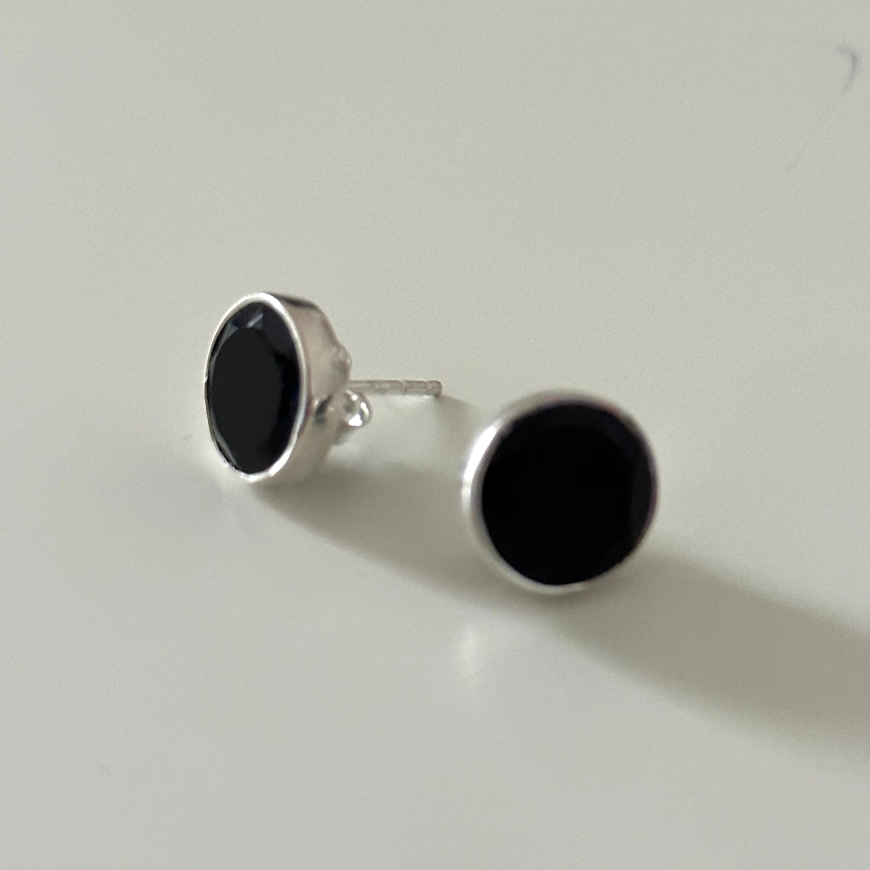 Black Onyx Studs in Sterling Silver with a Round Faceted Gemstone